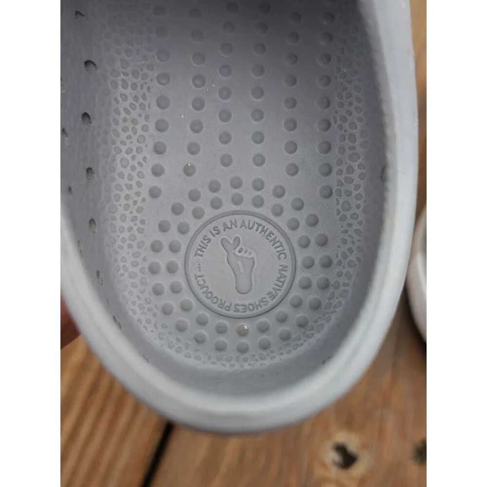 Native Gray Jefferson Slip-On Water Shoes Sneakers Size 8 Kids